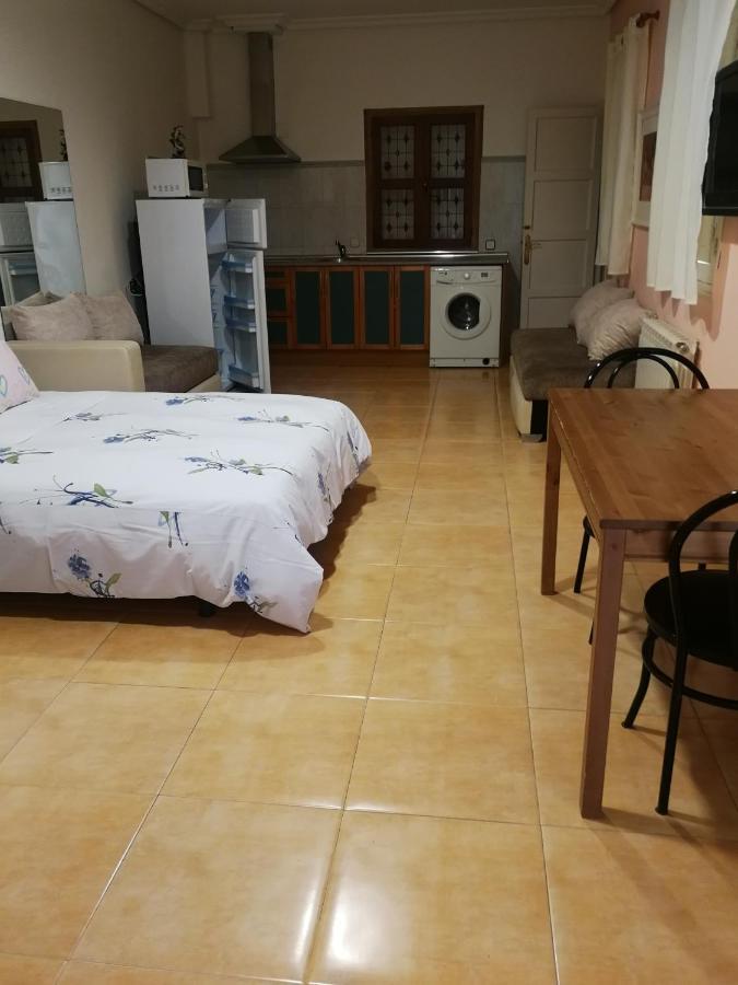 Pension Navarra Madrid Dış mekan fotoğraf
