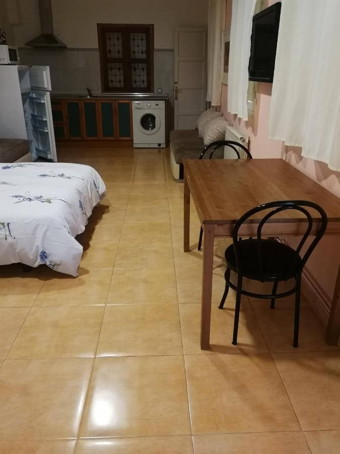 Pension Navarra Madrid Dış mekan fotoğraf
